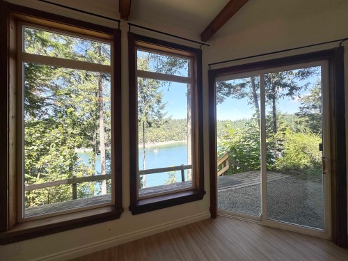 165 Ontario Place, Salt Spring Island, BC 
