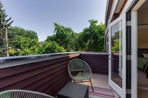 1865 7Th Avenue E, Vancouver, BC 