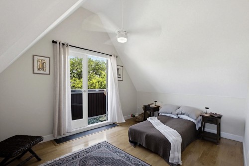 1865 7Th Avenue E, Vancouver, BC 
