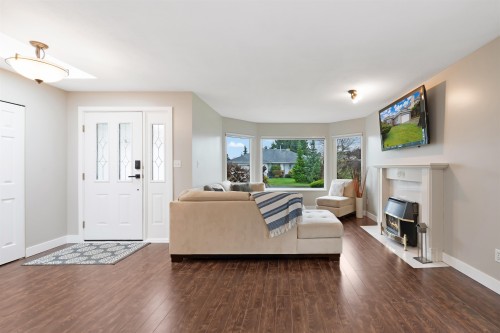 23174 124A Avenue, Maple Ridge, BC 
