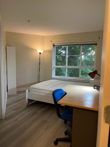 203-9333 Alberta Rd, Richmond, BC 
