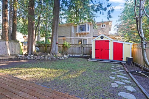 4990 Capilano Road, North Vancouver, BC 