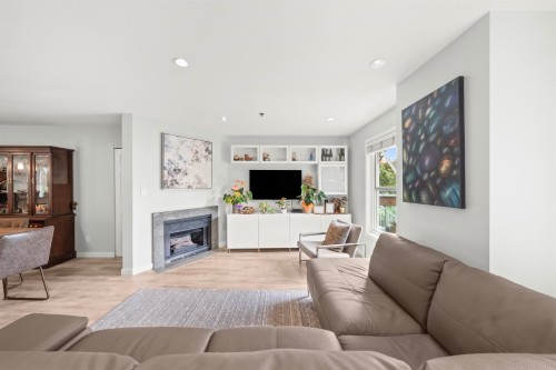 601 16Th Avenue W, Vancouver, BC 