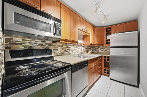 106-423 Agnes Street, New Westminster, BC 