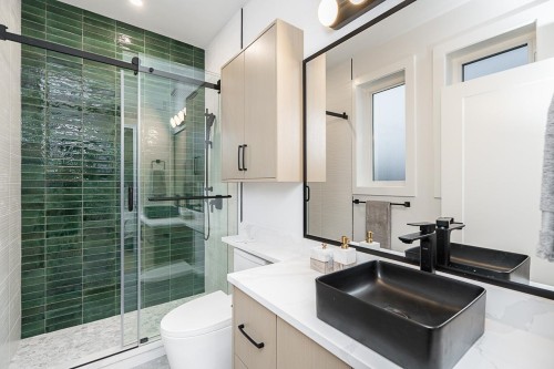 2-2753 Nanaimo Street, Vancouver, BC 