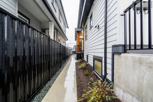 2-2753 Nanaimo Street, Vancouver, BC 