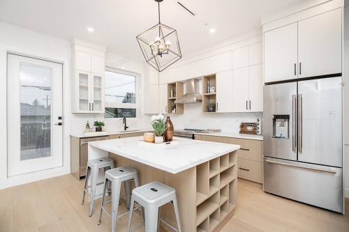 2-2753 Nanaimo Street, Vancouver, BC 