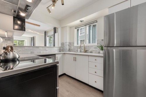 8431 Jellicoe Street, Vancouver, BC 