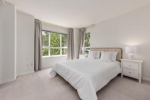 8431 Jellicoe Street, Vancouver, BC 