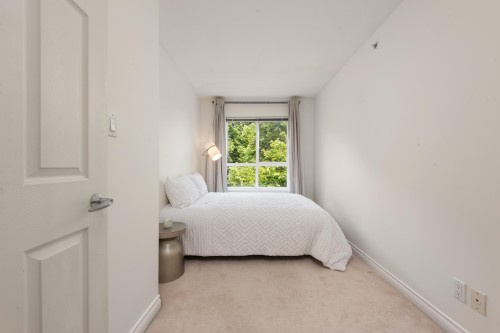 8431 Jellicoe Street, Vancouver, BC 