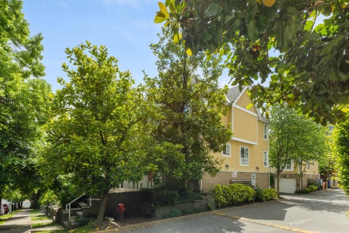 8431 Jellicoe Street, Vancouver, BC 