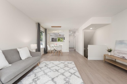 8431 Jellicoe Street, Vancouver, BC 