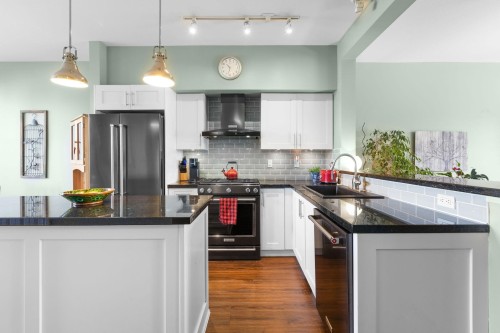 8080 Francis Road, Richmond, BC 