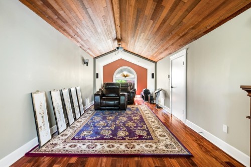5420 Elwyn Drive, Burnaby, BC 