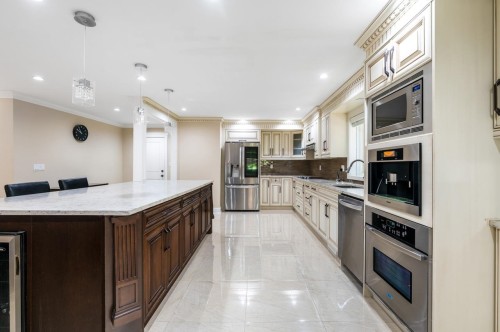 5420 Elwyn Drive, Burnaby, BC 