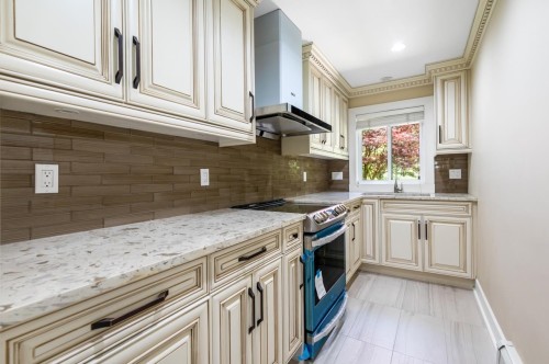 5420 Elwyn Drive, Burnaby, BC 