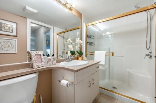 105-988 54Th Avenue W, Vancouver, BC 
