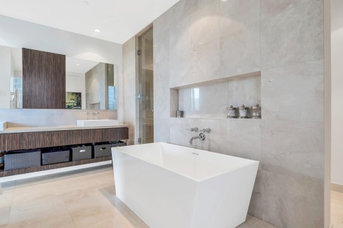 101-1139 Cordova Street W, Vancouver, BC 