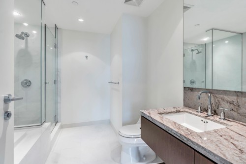 101-1139 Cordova Street W, Vancouver, BC 