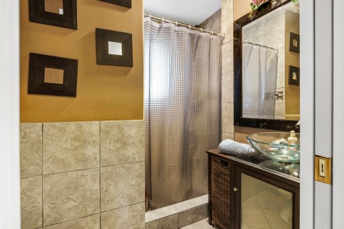 4582 Woodgreen Court, West Vancouver, BC 