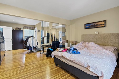 4582 Woodgreen Court, West Vancouver, BC 