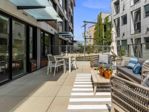 301-210 5Th Avenue E, Vancouver, BC 