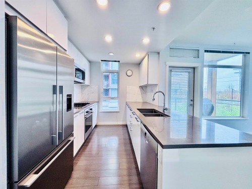 302-3263 Pierview Crescent, Vancouver, BC 