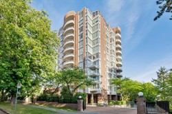 901-2350 39th Avenue W Vancouver, BC V6M 1T9