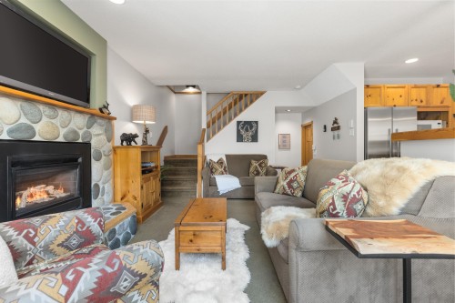 40-4737 Spearhead Drive, Whistler, BC 