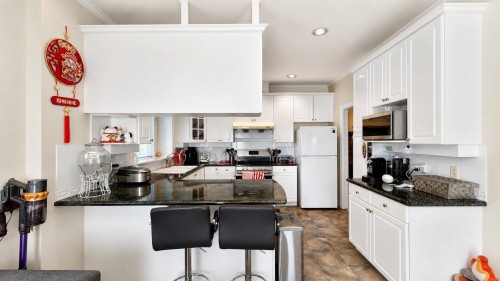 1-7600 Blundell Road, Richmond, BC 