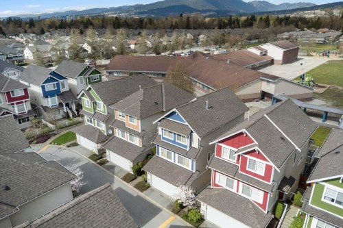 32-1108 Riverside Close, Port Coquitlam, BC 