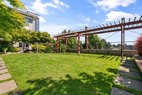 226-10880 No. 5 Road, Richmond, BC 