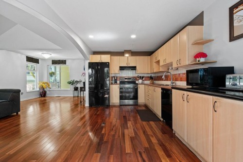 36-2351 Parkway Boulevard, Coquitlam, BC 