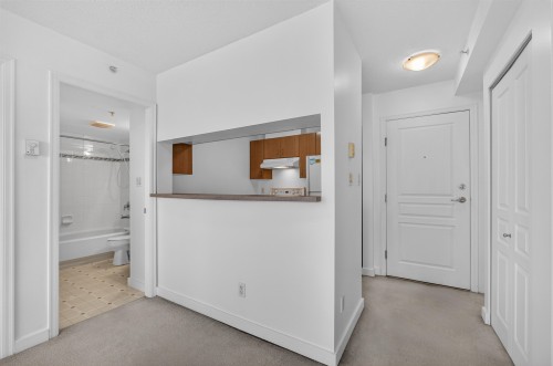 702-5288 Melbourne Street, Vancouver, BC 