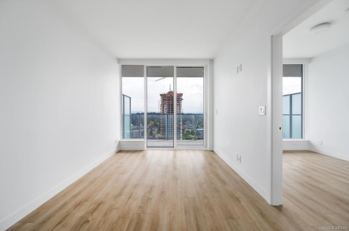2607-567 Clarke Road, Coquitlam, BC 