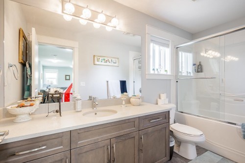1-23810 132 Avenue, Maple Ridge, BC 