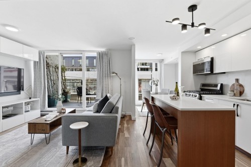 312-328 11Th Avenue E, Vancouver, BC 