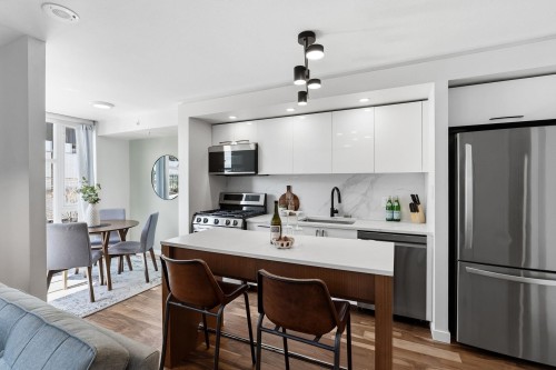 312-328 11Th Avenue E, Vancouver, BC 
