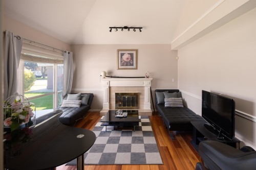 3628 Mckay Drive, Richmond, BC 