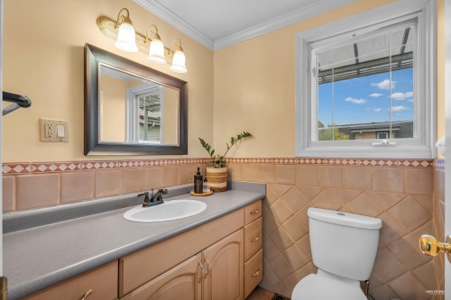 378 59Th Avenue E, Vancouver, BC 