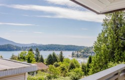 11-694 School Road Gibsons, BC V0N 1V9