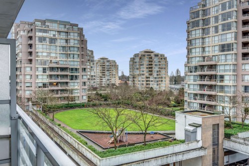 905-8068 Westminster Highway  Richmond, BC V6X 0C6