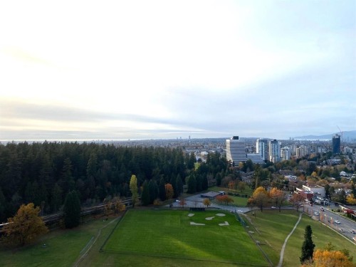 2807-5883 Barker Avenue, Burnaby, BC 