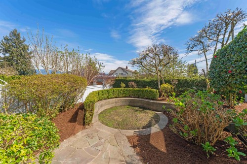 3043 Alma Street, Vancouver, BC 