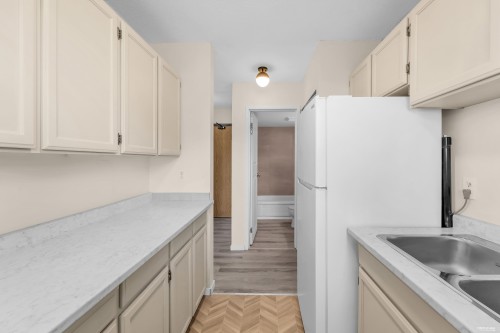 303-1296 70Th Avenue W, Vancouver, BC 