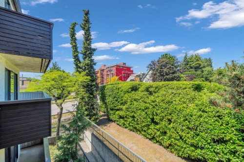 303-1296 70Th Avenue W, Vancouver, BC 