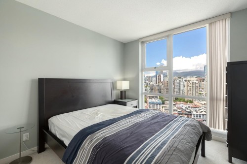 3205-193 Aquarius Mews, Vancouver, BC 
