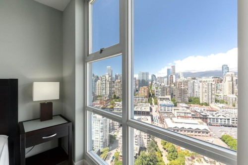 3205-193 Aquarius Mews, Vancouver, BC 