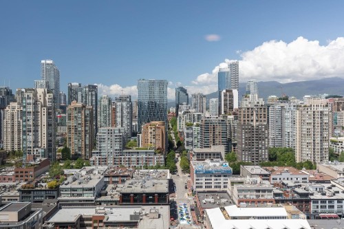 3205-193 Aquarius Mews, Vancouver, BC 