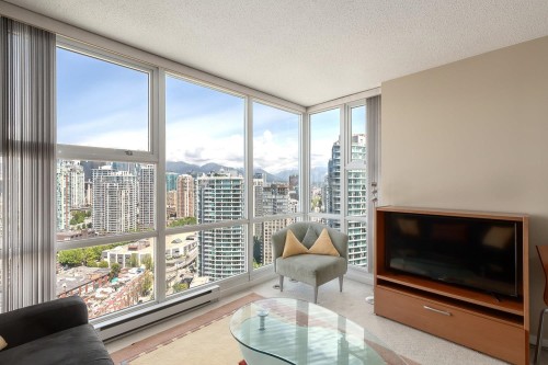 3205-193 Aquarius Mews, Vancouver, BC 